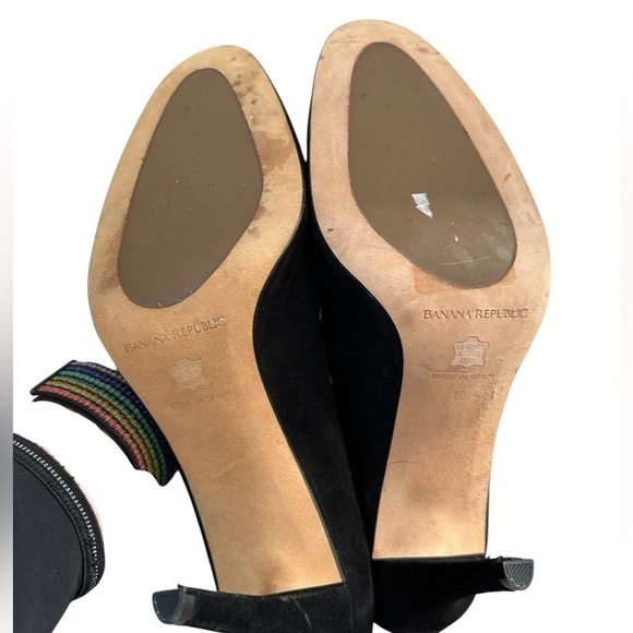 Banana Republic Black Suede Heel Ivory Bow Sz 10 - Picture 4 of 7